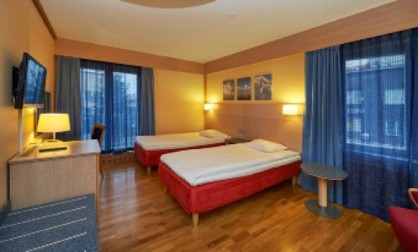 1. 스칸딕 코우볼라..