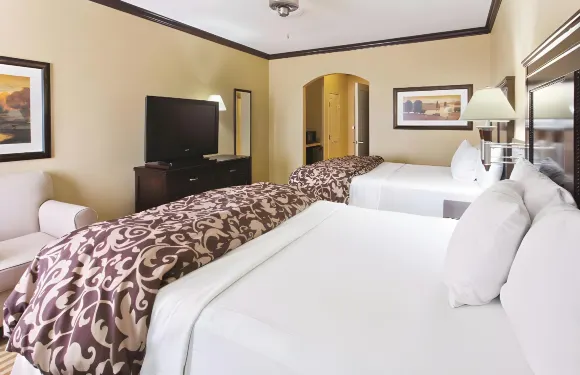 謝茨拉昆塔温德姆套房酒店