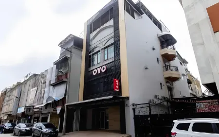 OYO 3159 Festive Inn