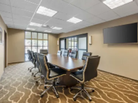 Comfort Inn & Suites Hotels in Cheyenne