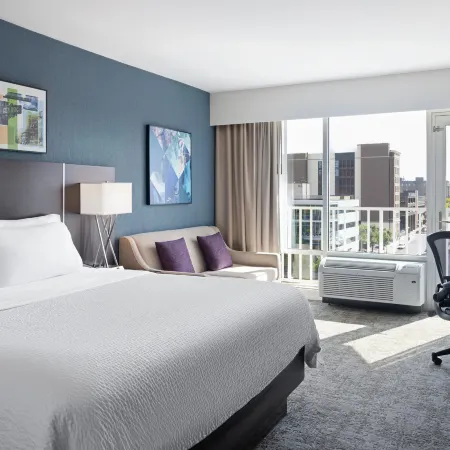 Holiday Inn SIOUX FALLS-CITY CENTRE by IHG