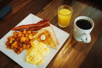 Holiday Inn PADUCAH RIVERFRONT by IHG - breakfast