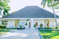 Kandaya Resort Hotels in 