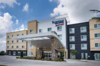 Fairfield Inn & Suites Houma Southeast - parking