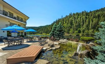 Best Western Lodge at Rivers Edge