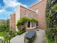 Scenic Villa in Borgloon With Garden - Biệt thự