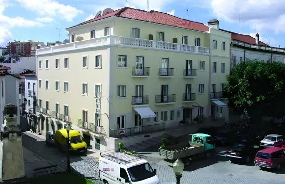 託雷斯諾瓦斯酒店