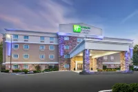 Holiday Inn Express & Suites Carmel North - Westfield Hotels in Westfield