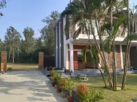 Rani kutir Resort Hotels in Dakshin Harirampur
