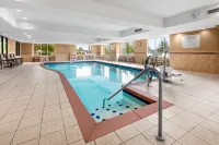 Hampton Inn & Suites Fairbanks - Pools