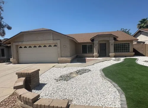 Luxury 4/bed w/Pool & Putt Grn