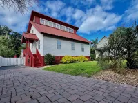 Private Heated Pool - 1 Block from the Beach!