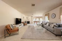 The Valley Way Luxury Estate Hotels in Wyong