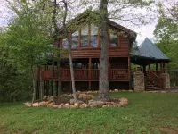 Luxury Cabin, 4 BD/4BA Suites,Half Bath, Game RM, Media RM, Fireplaces, Hot Tub