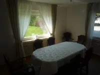 Apartment in the countryside in Hohenlohekreis فنادق في Zweiflingen