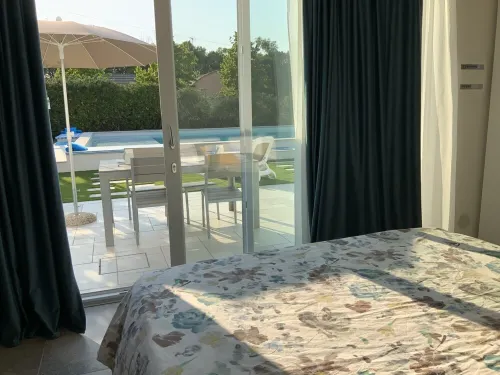 Milacus- Holiday home with swimming pool