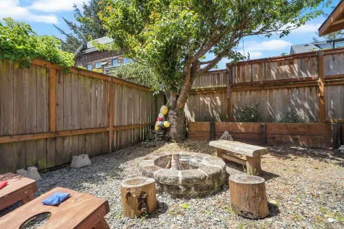 Ocean Cove Hotels in Oceanside