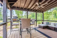 Lulu's Place - A Lakeside Tiny Home in Tennessee Hotels in Tracy City