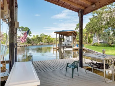 Hooked Up! Perfect Bay House with Dock - less than 1/2 mile walk from beach!