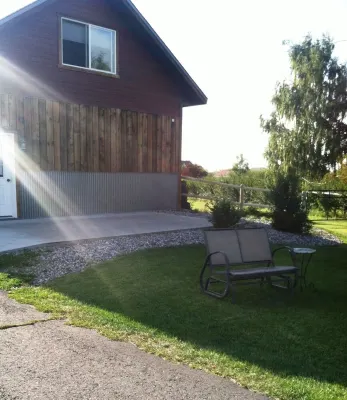 Beautiful Apartment Close To Downtown With Mountain View! Hotel a 