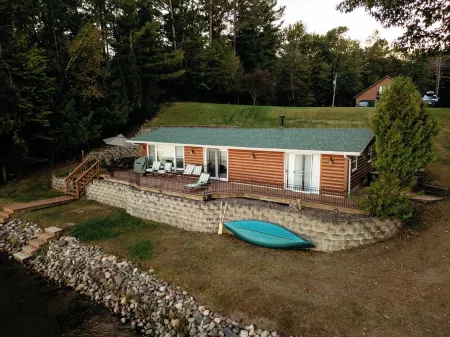 2-Bedroom Modern Lake Cottage Steps Off the Water Just 1.5 Hrs from Minneapolis.