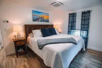 Grandma’s Place - Steps from Downtown Sugarcreek Hotels in Sugarcreek