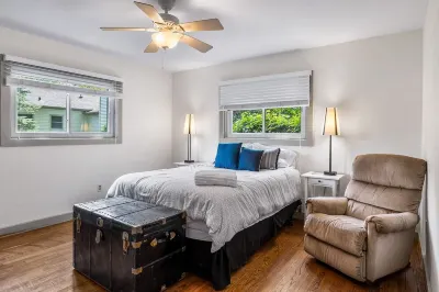 Green Lake 2 Bedroom Home