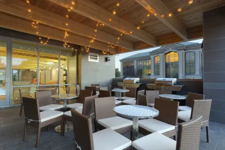 Home2 Suites by Hilton Lehi/Thanksgiving Point Отели рядом с достопримечательностью «Парк Стейджкоч Кроссинг Смол»