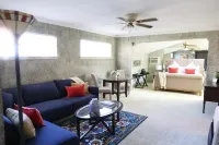 Heroes Boulevard House with room for up to ten