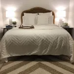 Salt Air Cottage: Beachfront Charming & Luxe home! 갈베스턴 섬 주변 호텔