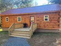 Pet friendly-acreage-hot tub-creek