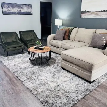 COZY 2Bedroom/1Bath Duplex