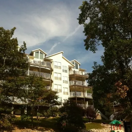 Condo at The Ledges! 2BR+Large Loft/2.5 BA Condo-2 Pools & Beach