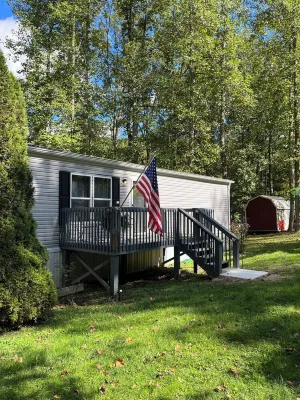 Newer 2-Bdrm Mobile Home, Close to Wildcat Atv Park, Riders Welcome! Các khách sạn ở Rockcastle County