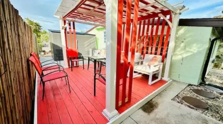 Cozy 4 Bedrooms near Sanibel/FM Beaches