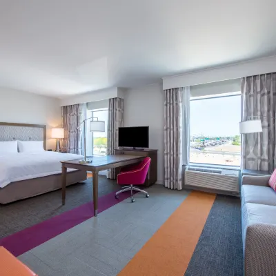Hampton Inn & Suites Phoenix East Mesa Hotels near Falcon Field Airport - MSC