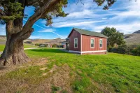 HISTORIC FARMHOUSE ON 400 ACRE RANCH 캘리포니아 폴리테크닉 주립대학 주변 호텔