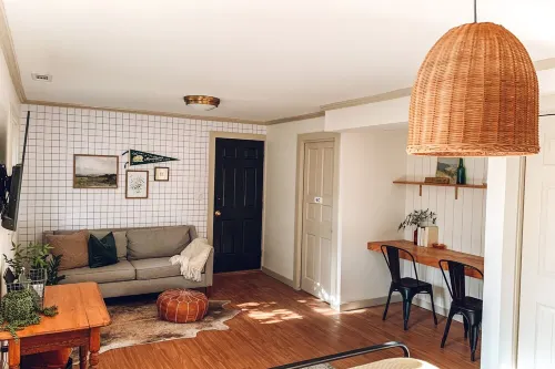 Steps to VT Campus & Cassell Cozy Blacksburg Studio