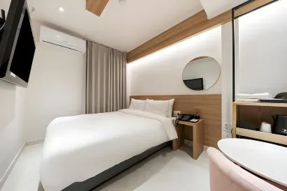 Business Hotel J7 Busan