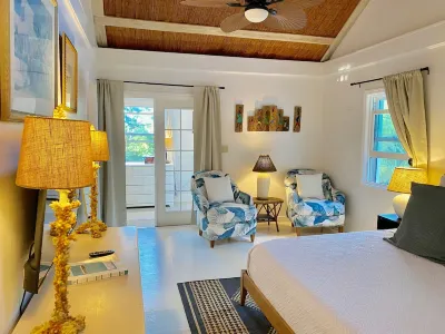 Sea Song Hi 4 Bedroom Home Hotels near Pink Sands Beach