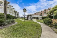 Ocean View - 1BD/1BA Condo nestled along the shimmering shores of the Gulf Coast