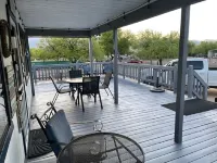 Lake House Cabin is less than 3 Miles from the Roosevelt Lake