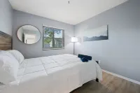 Adorable 3 bed, 1.5 bath Ranch Home with fenced yard