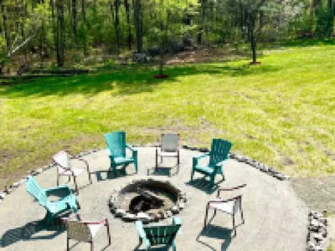 Cozy Ski Retreat on Utv/Snowmobile Trail デューハーストのホテル