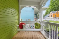 Charming 3-bedroom house downtown Frankfort/ king beds