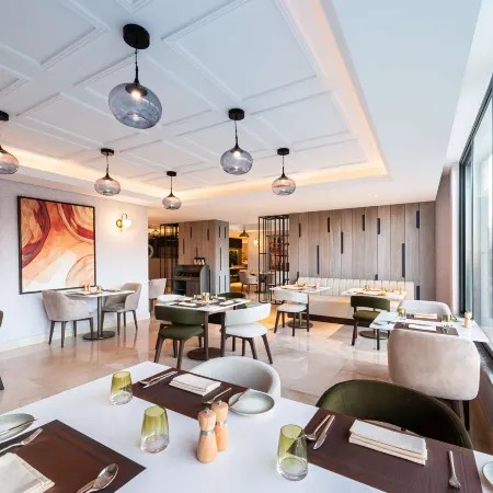 Doubletree by Hilton Amman Hotel & Residences