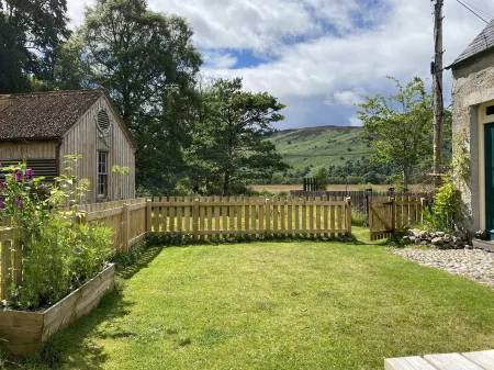 Stable Cottage, CrannachCottages