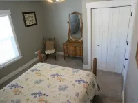 Downtown Fruita! Modern 3-BR home with master suite & locked bike storage Hotels in Fruita