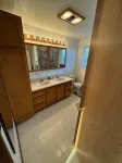 Terrific studio apartment in Ninilchik with stunning views. Hotels in 