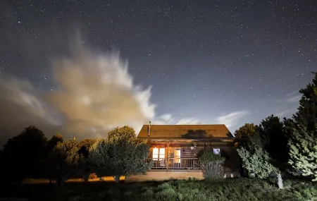 Cozy MTN View Cabin-Ski Wolf Creek 22 miles Fire Pit-WiFi-Dog Friendly!